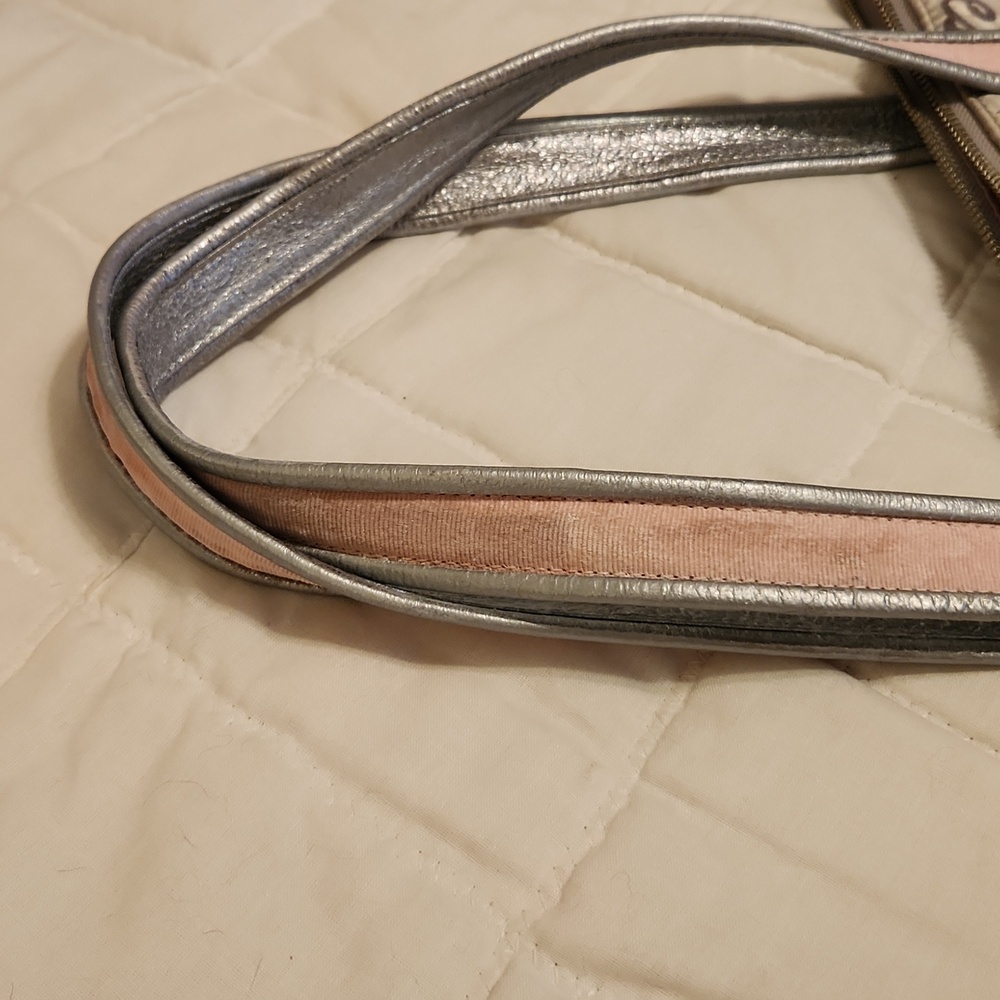 Coach Poppy Graffiti Glam Hearts Tote/Shoulder Bag - Picture 15 of 16